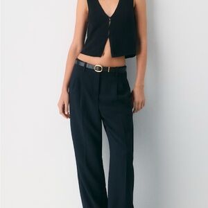 Wilfred
Basque Sweater Vest